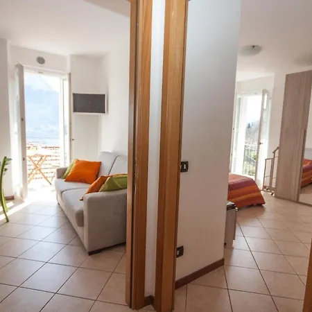 Panoramic House Apartment *